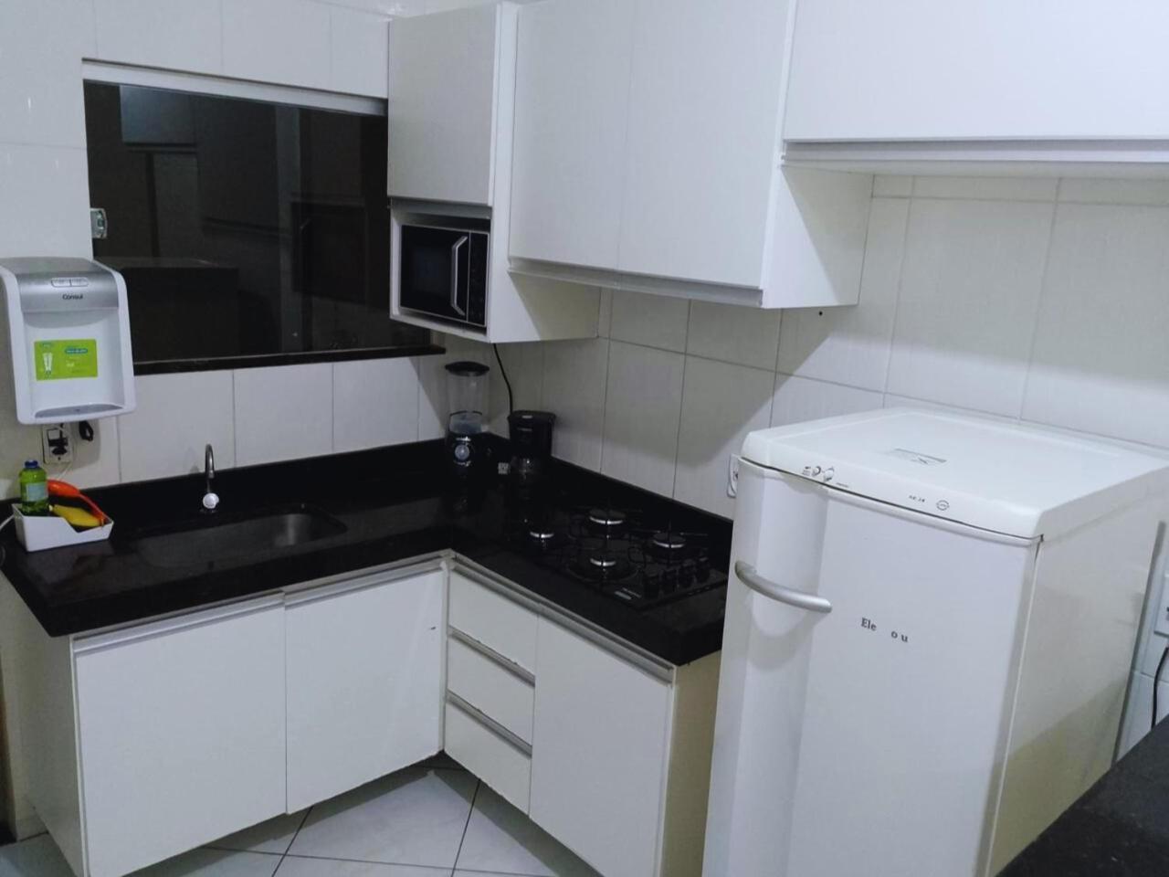 Apartamento Na De Taperapuan A 350 M Do Complexo Axe Moi *